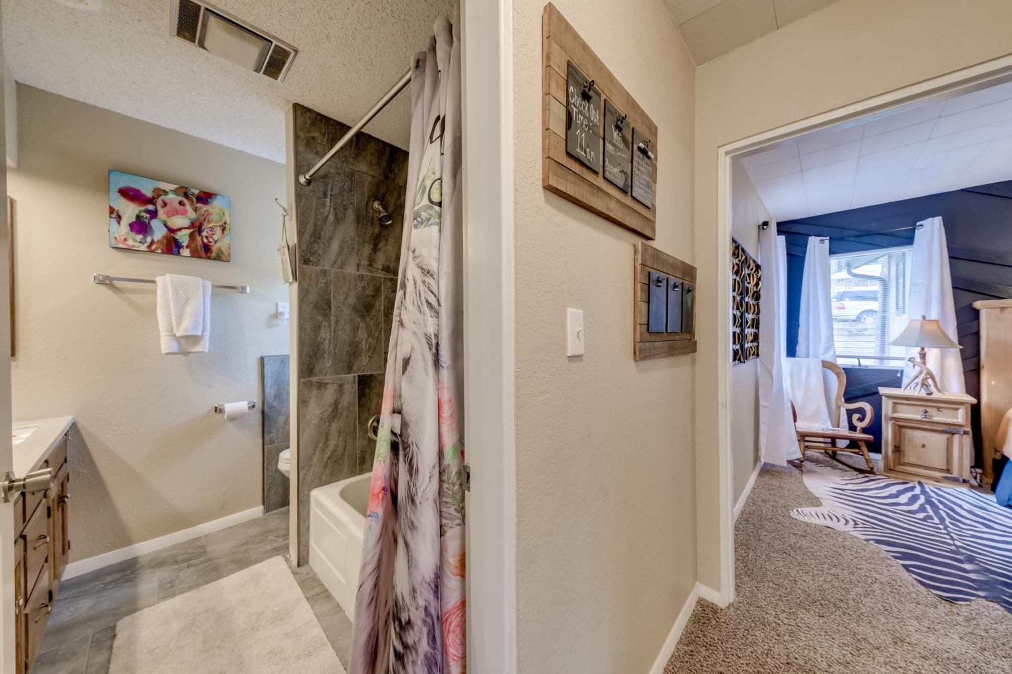 Ruidoso Home With Patio, Walk To Restaurants! Ngoại thất bức ảnh