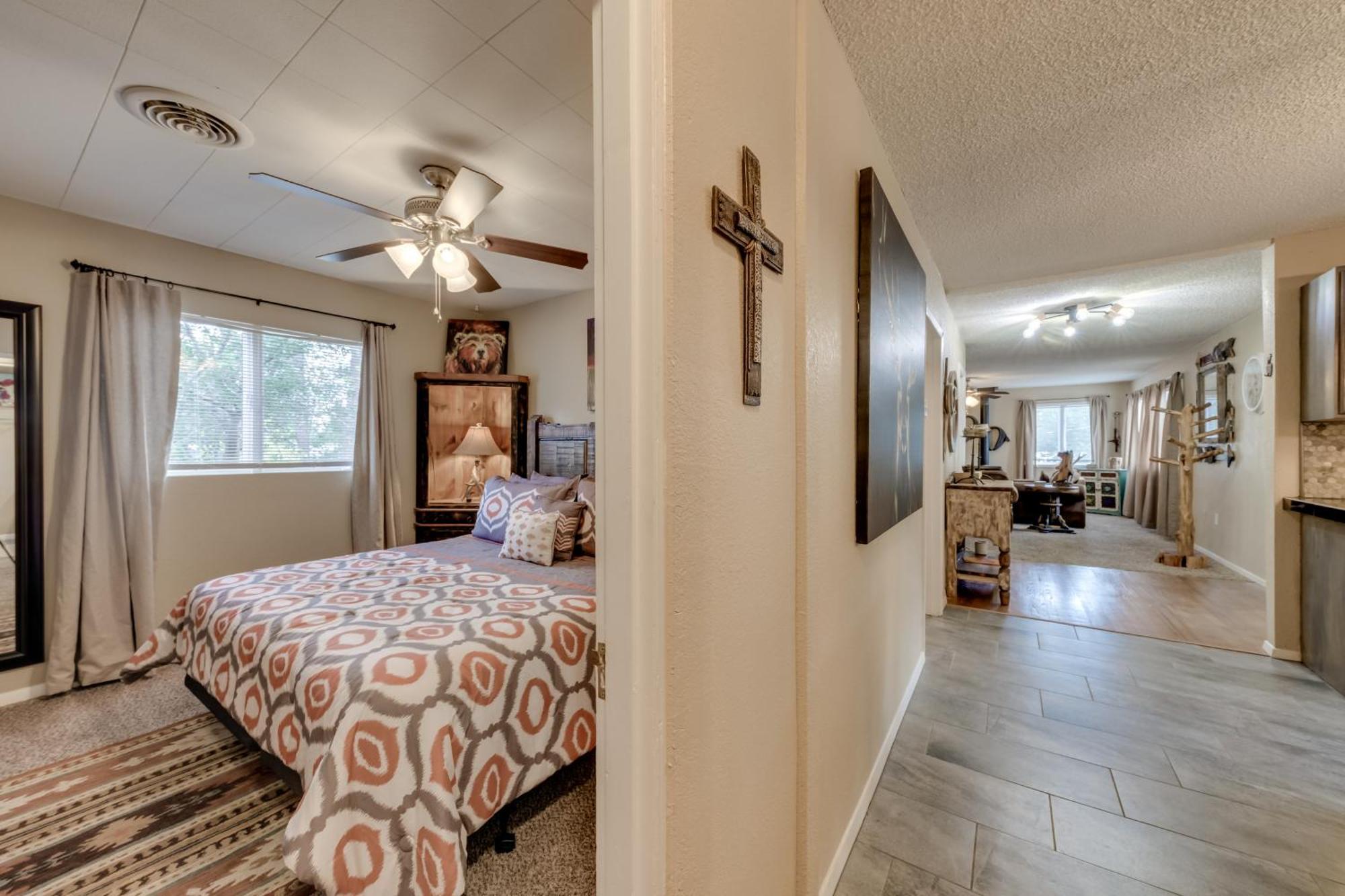 Ruidoso Home With Patio, Walk To Restaurants! Ngoại thất bức ảnh